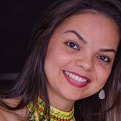 Luciana Toro